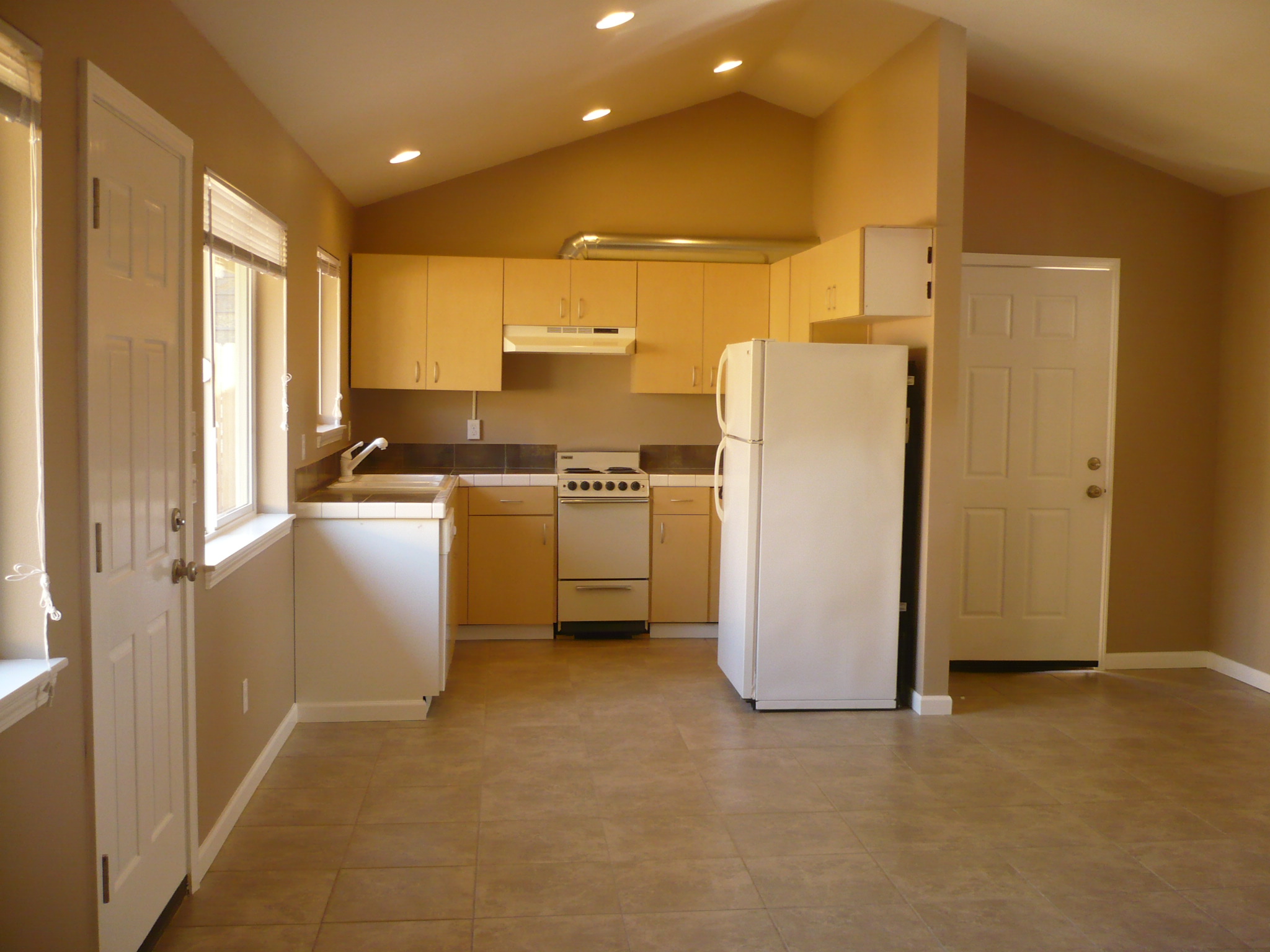 227 NW 11th St. - 1/2