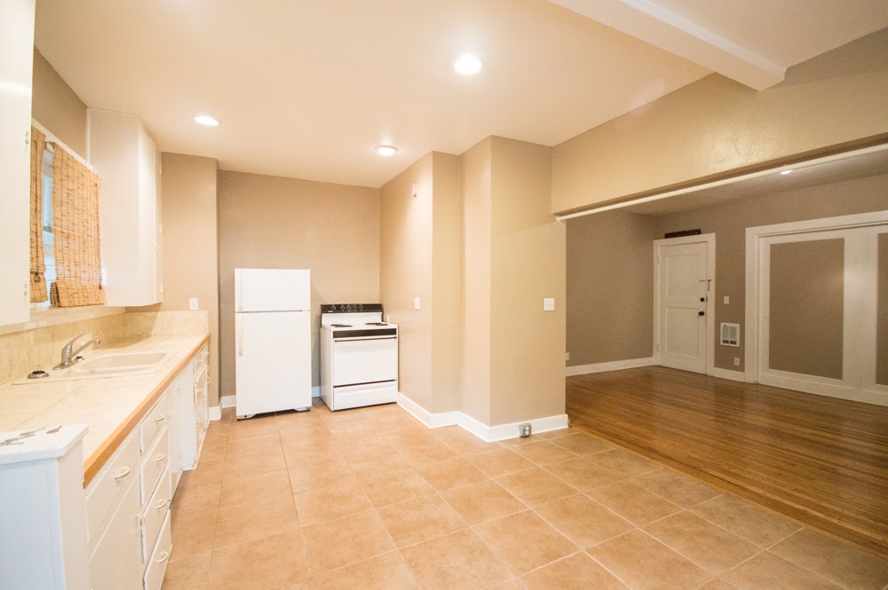 227 NW 11th St. - 8