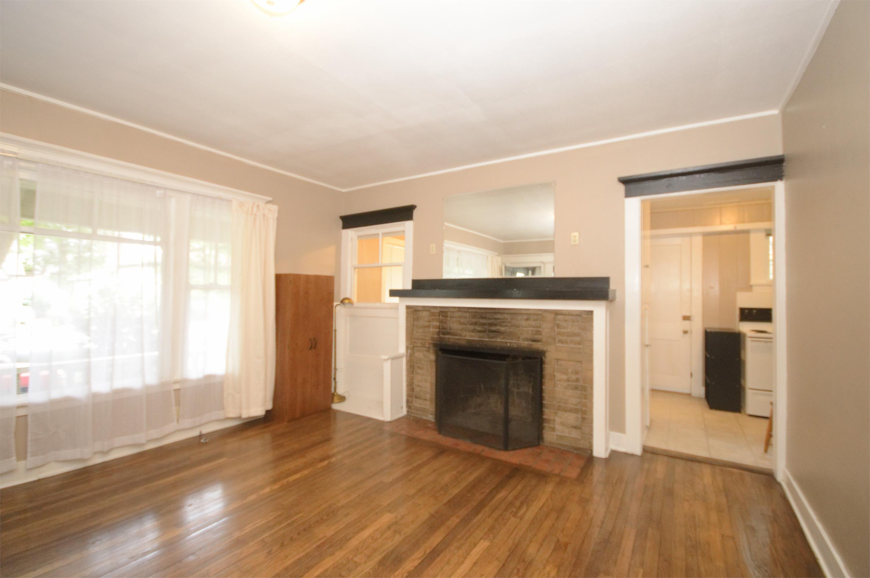 227 NW 11th St. - 2