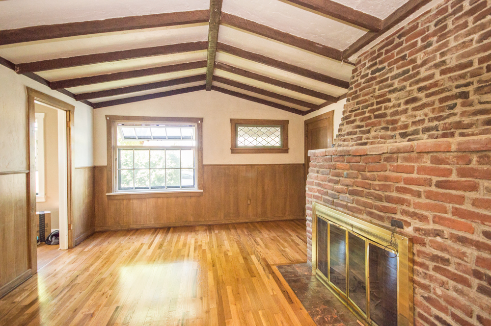 457 SW Washington - 1