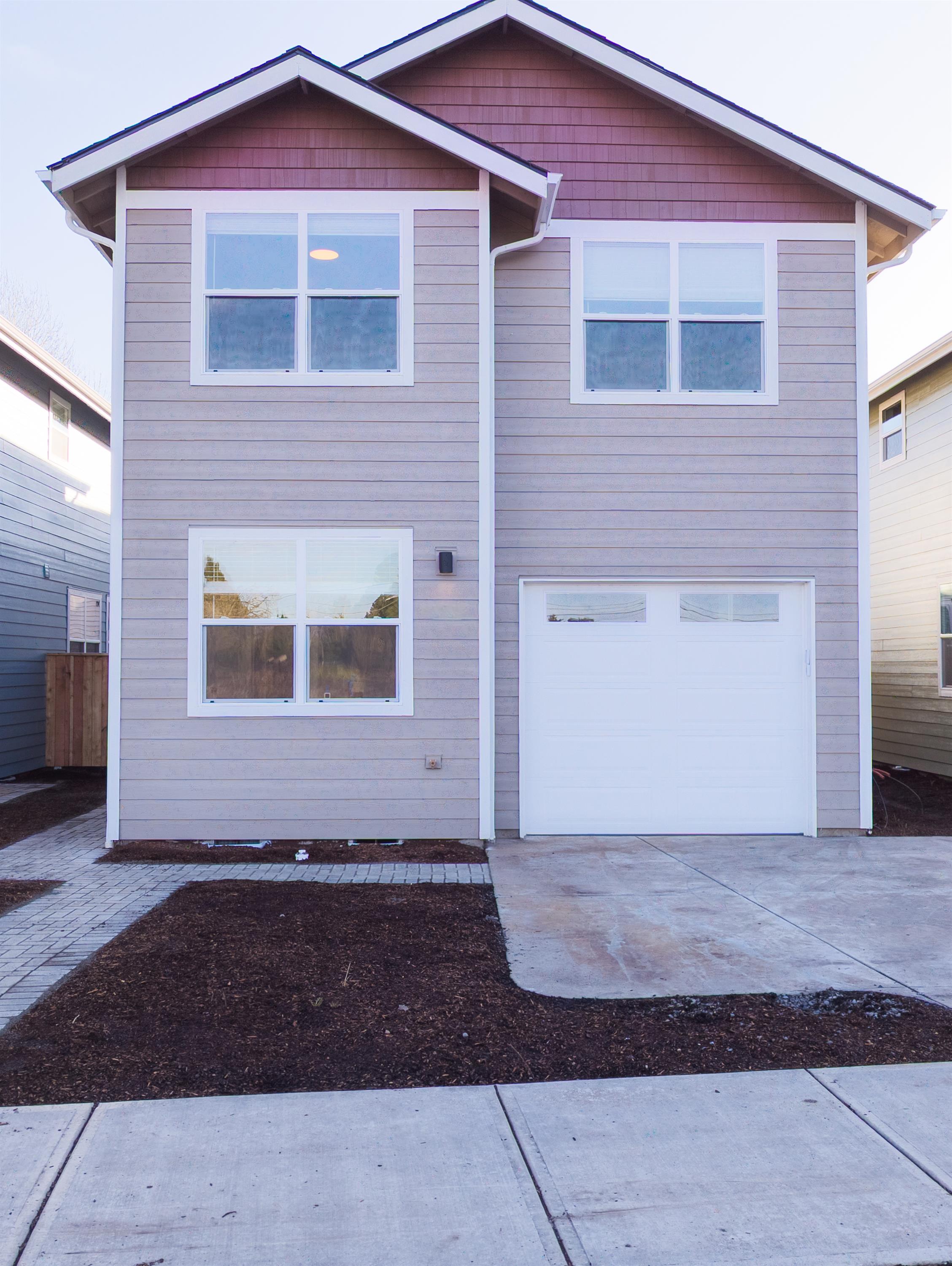 2494 Southwest Coho Street